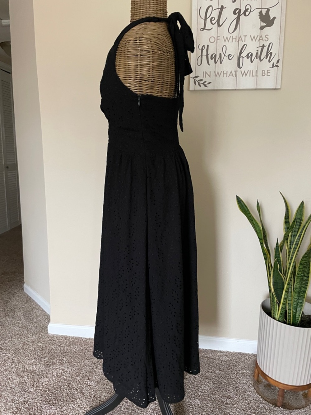 WHBM Eyelet Halter Midi Dress - Picture 4 of 8